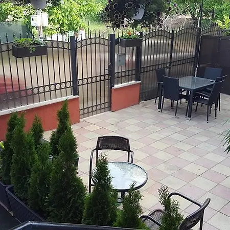 Vila Cataleya 3*